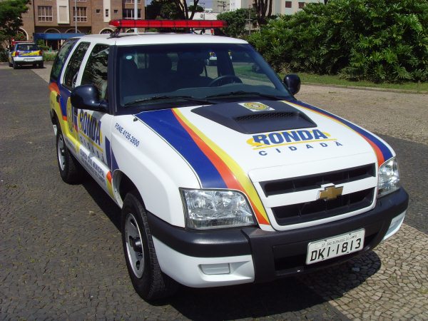 Guarda Civil de São Bernardo flagra tráfico de drogas e prende 26 pessoas no Ferrazópolis