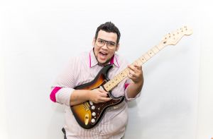 Golden Square Shopping recebe Lui Medeiros em show gratuito