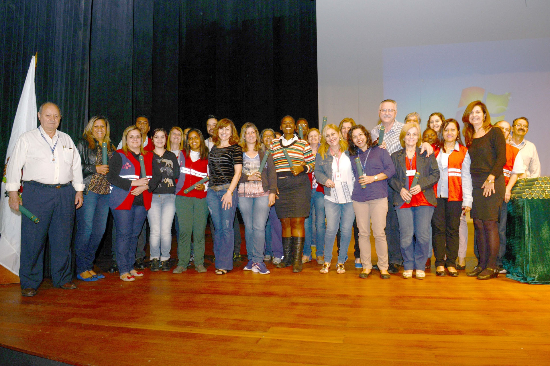 Mais 400 agentes comunitários de saúde de SBC concluem curso de formação