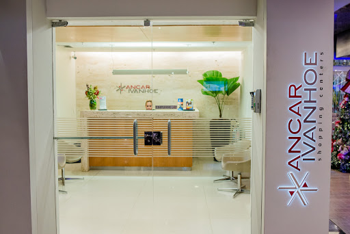 Vaga de Emprego no Shopping Golden Square