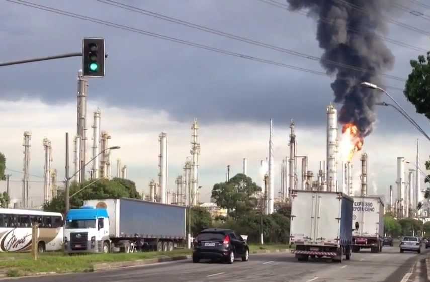 Incêndio Atinge Polo Petroquímico de Capuava