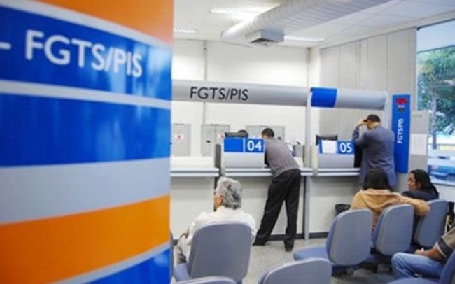 Trabalhadores nascidos em novembro poderão sacar PIS a partir de quinta-feira