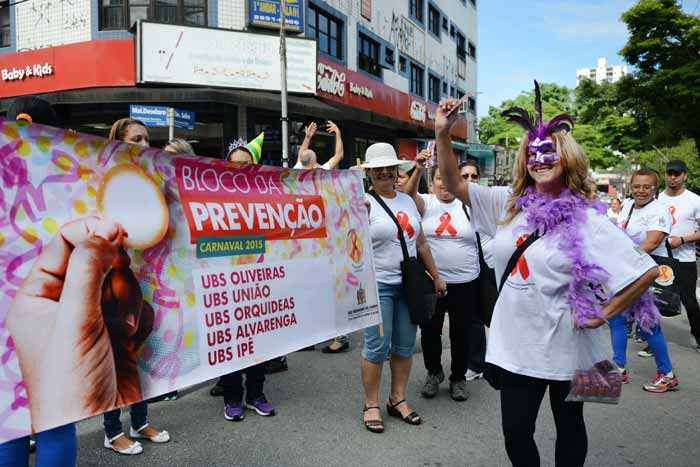 Bloco da Prevenção leva informação e alegria às ruas de São Bernardo