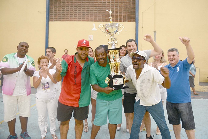 Escola de Samba Renascente é campeã do Carnaval de S.Bernardo