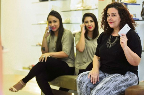 Uso de celular pode dar demissão por justa causa