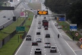 ATÉ 320 MIL VEÍCULOS DEVEM IR AO LITORAL