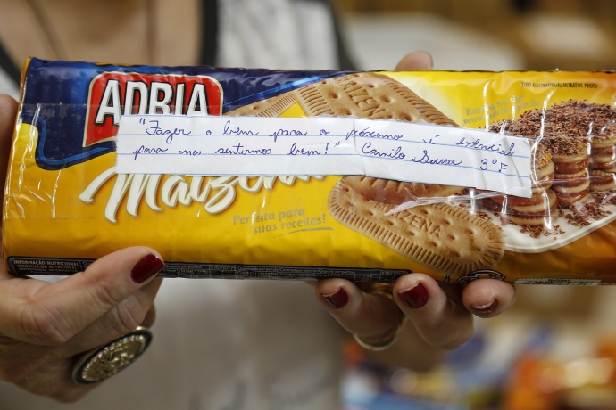 FUNDO SOCIAL DE SCS RECEBE MAIS DE 20 MIL PACOTES DE BOLACHAS