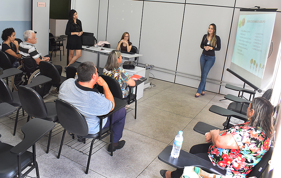 Curso ensina pessoas a emagrecer com qualidade de vida