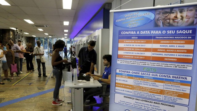 Saque de contas inativas do FGTS corre risco de parar sem aprovação no Congresso