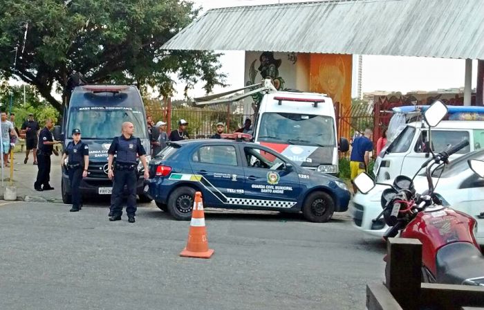 GCM e PM apreendem motos e veículos em operação conjunta no Jardim Ipanema