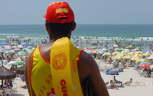 Bombeiros/SP abre inscrições de concurso com 600 vagas