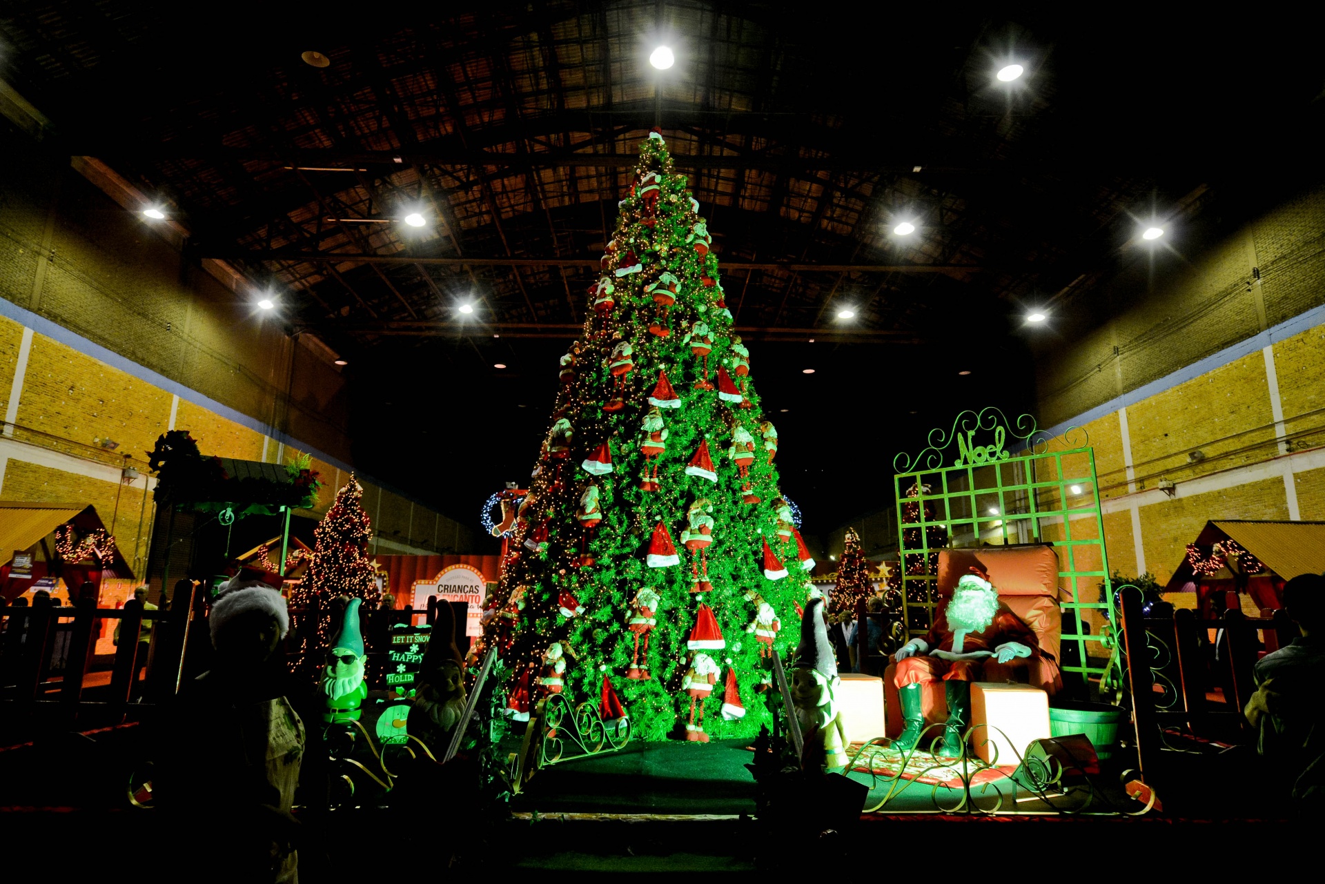Pavilhão Vera Cruz, em SBC, em clima de Natal