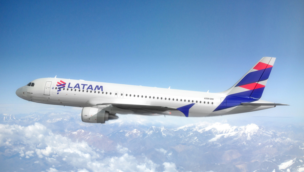 Latam Airlines está com duas vagas de emprego abertas