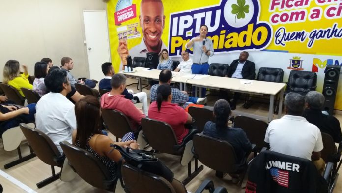 Trabalhadores de Mauá da FUABC/Cosam recebem 13º