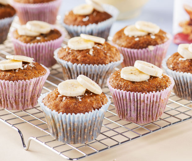 Quer opção de lanche fitness? Veja receita de muffin de banana