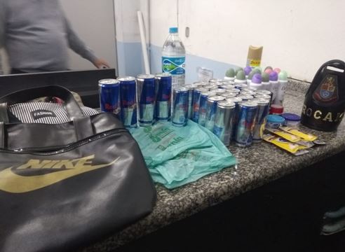 Policia Militar prende 4 ladrões na Avenida Luiz Pequini