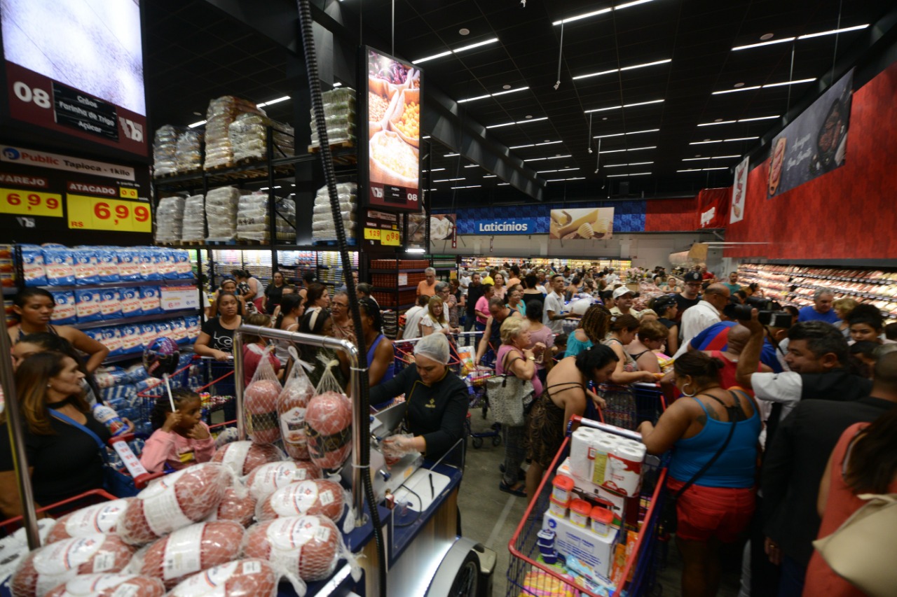 São Bernardo ganha novo supermercado e gera 400 novos empregos na cidade