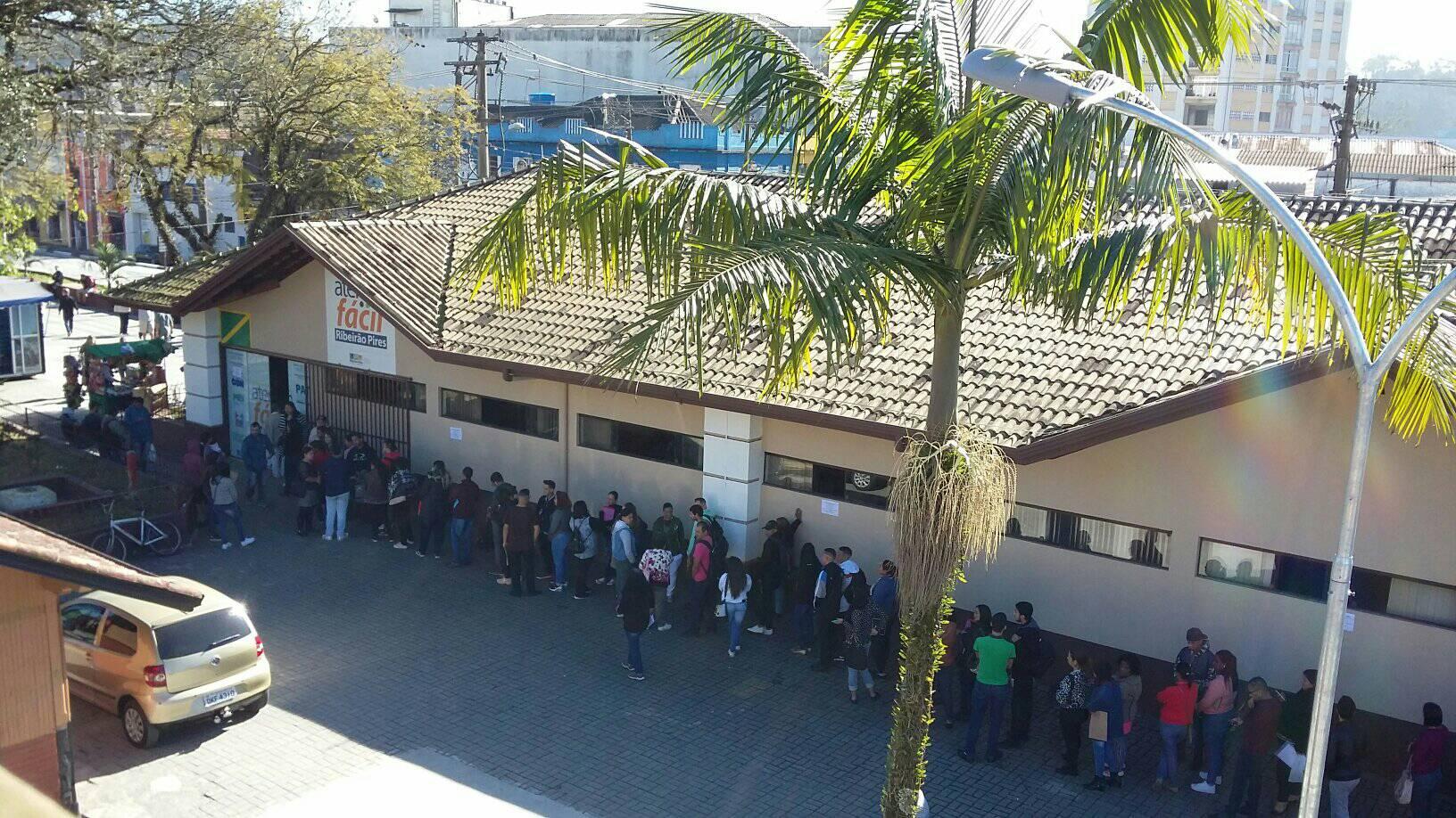 Prefeitura comunica que as vagas para seletiva do Atacadão já foram preenchidas