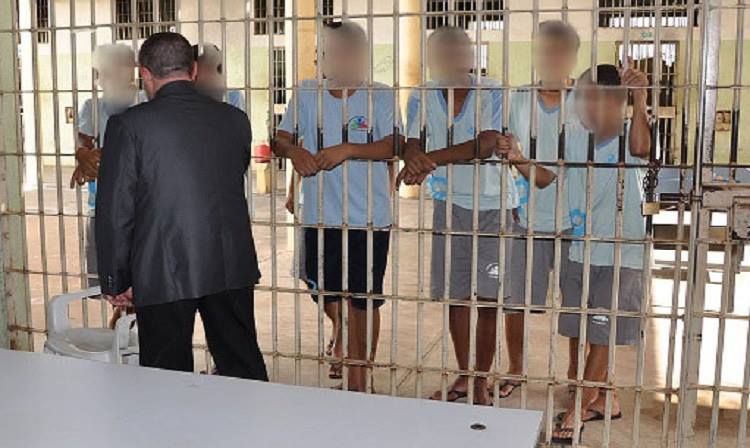 Metade dos menores infratores volta ao crime depois de passarem pelo Pomeri