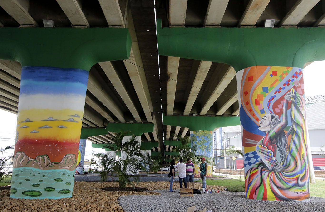 Cuiabá ganha novas obras de arte urbanas