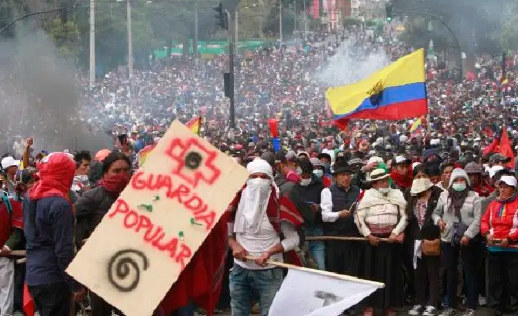 Protestos no Equador aumentam a pressão contra presidente