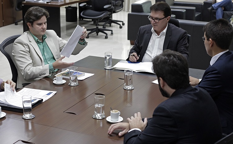 Acordo entre TCE-MT e PF facilitará combate à corrupção em órgãos públicos