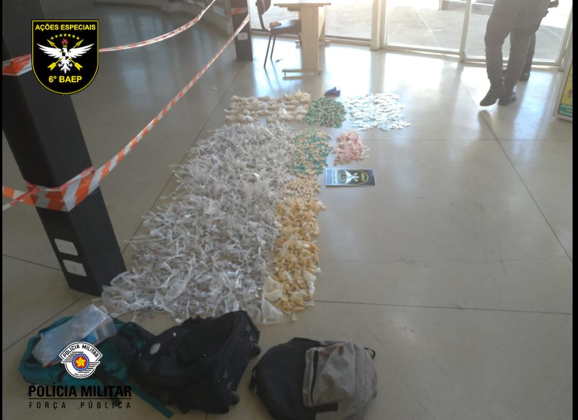 Mulheres são presas com drogas na mochila em Santo André