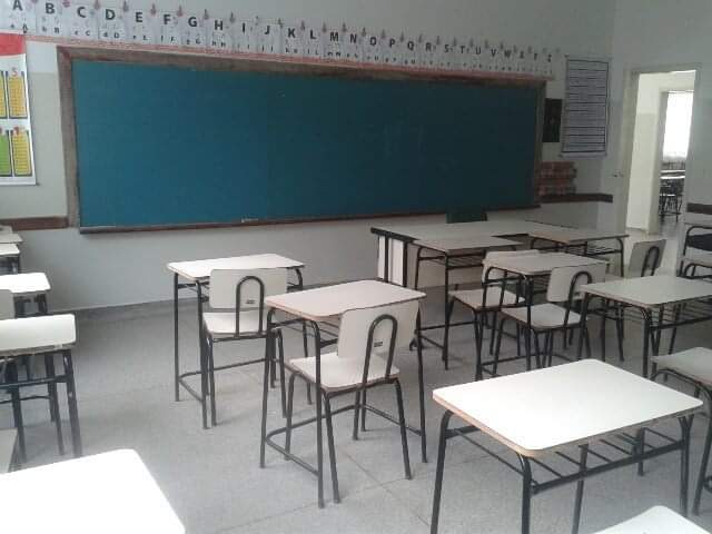 Estado reverte decisão judicial e mantém volta às aulas presenciais para 8 de fevereiro