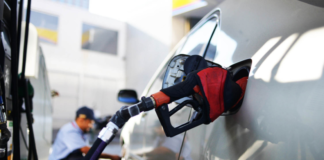 Preços médios de diesel e etanol recuam nos postos na semana; gasolina sobe