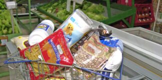 Cesta básica já consome mais da metade do salário mínimo do trabalhador