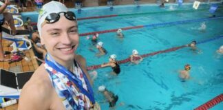 Nadador se consagra campeão brasileiro e coloca Santo André no alto do pódio