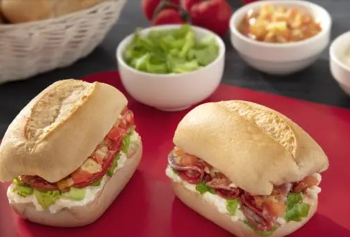 324184367_900535057784440_6449329068114725657_n