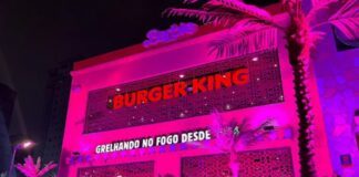 BURGER KING VIRA “CASA DA BARBIE” E CHAMA ATENÇÃO EM SÃO PAULO