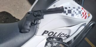 PM detém homens cadastrados no CGE por roubo de veículo com simulacro de arma de fogo