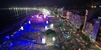 Show de Madonna reúne 1,6 milhão de pessoas em Copacabana