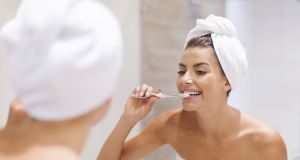 Escova de dentes: 4 dicas para acertar na escolha