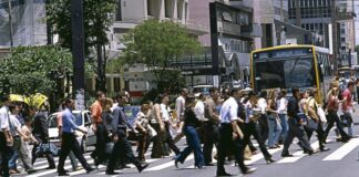 Andar ao menos 7,5 mil passos ao dia ajuda a reduzir sintomas de asma, diz estudo de SP