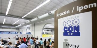 Procon-SP lança enquete para conhecer desafios que idosos enfrentam no consumo