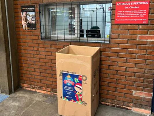 Natal Solidário 2024: SP arrecada brinquedos nos terminais da EMTU