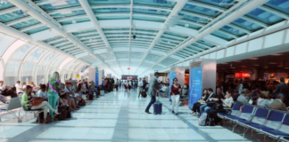 Procon-SP orienta sobre direitos do consumidor durante as viagens