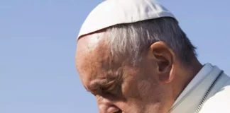 Papa Francisco está ‘no fim da vida’, diz jornal italiano