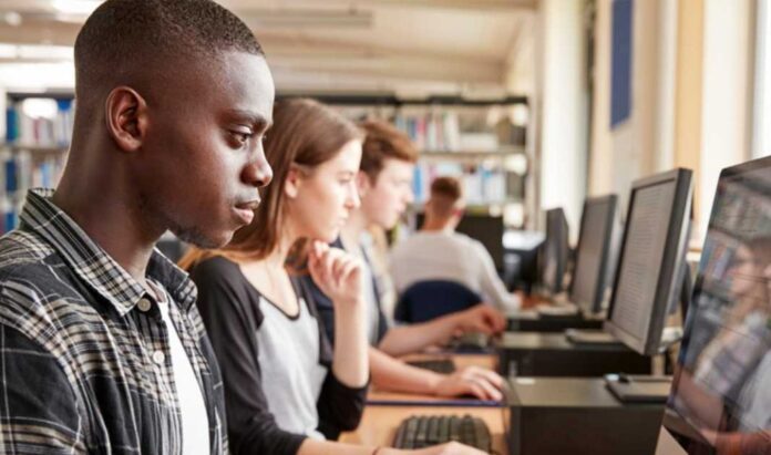 jovem-trabalhador-e1727279051611-1024x605