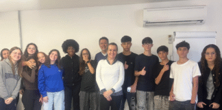 Alunos do ensino médio participam de palestra no Sebrae-SP