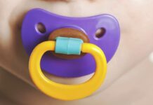 Chupeta na infância: dicas de até quando usar e como evitar danos à saúde bucal