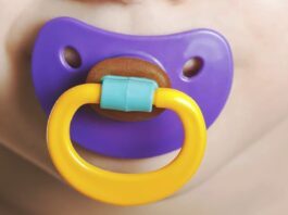 Chupeta na infância: dicas de até quando usar e como evitar danos à saúde bucal
